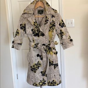 Women fashion trench coat